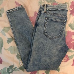 Old Navy Rockstar Super Skinny Jeans NWOT